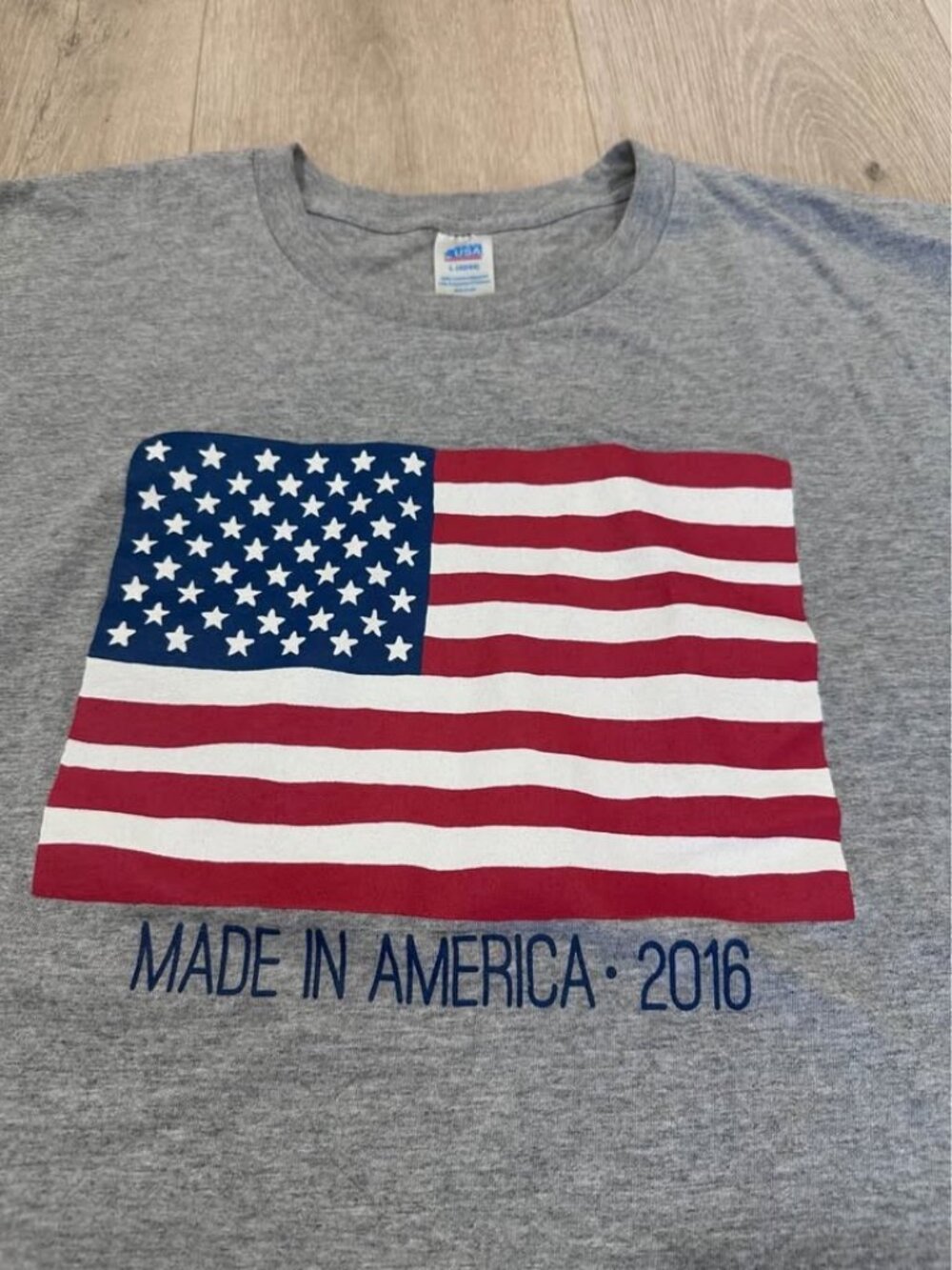 Made in USA Gray Graphic T-Shirt Men's L 2016